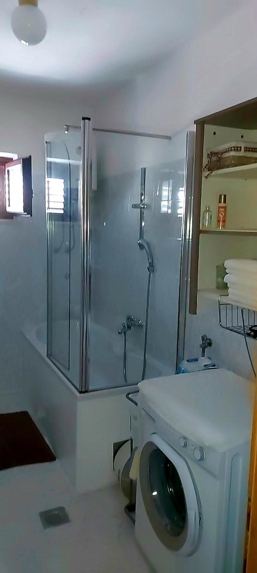 Apartmani Balan S Vanjskim Bazenom تروغير الغرفة الصورة